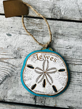 Load image into Gallery viewer, WOOD ORNAMENT SAND DOLLAR
